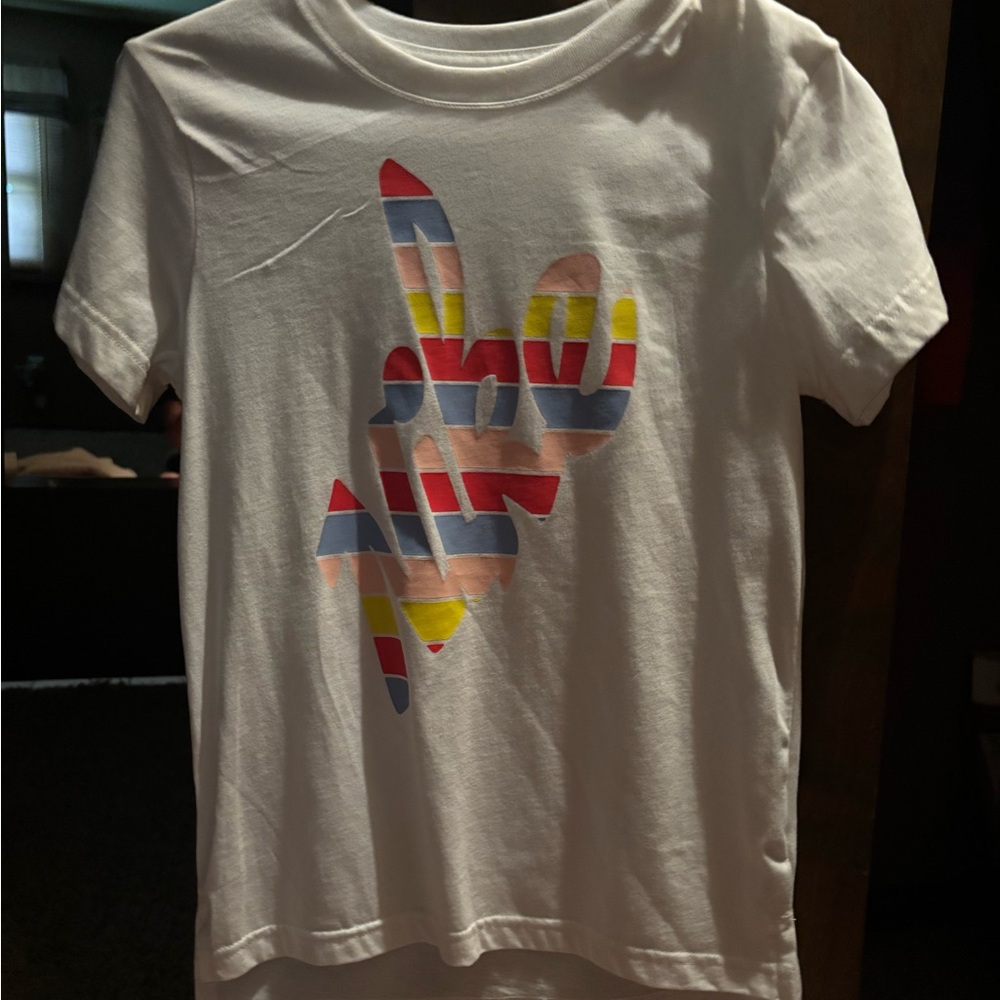 Nike White and Red Short Sleeve Tee with Geometric Design